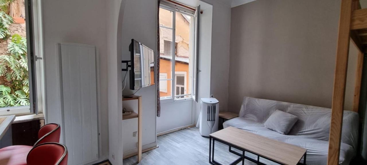 Apartment Charming 40 M Center *