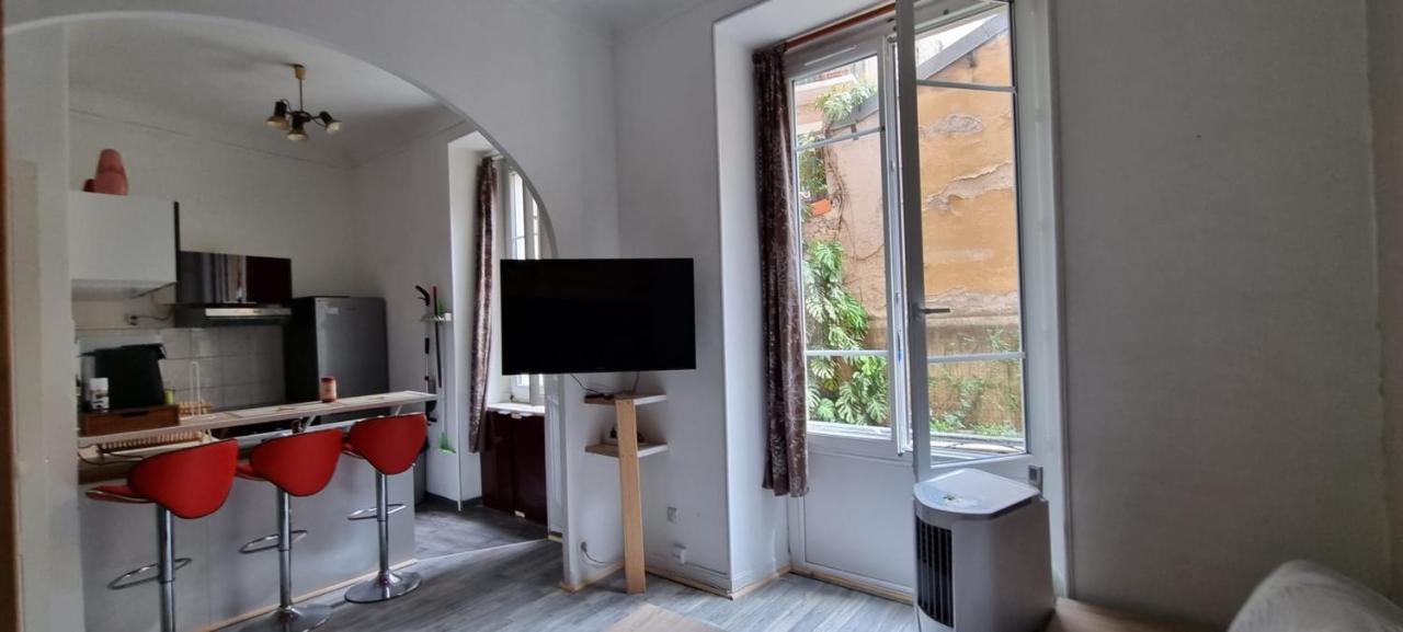 Charming 40 M Center * Nizza
