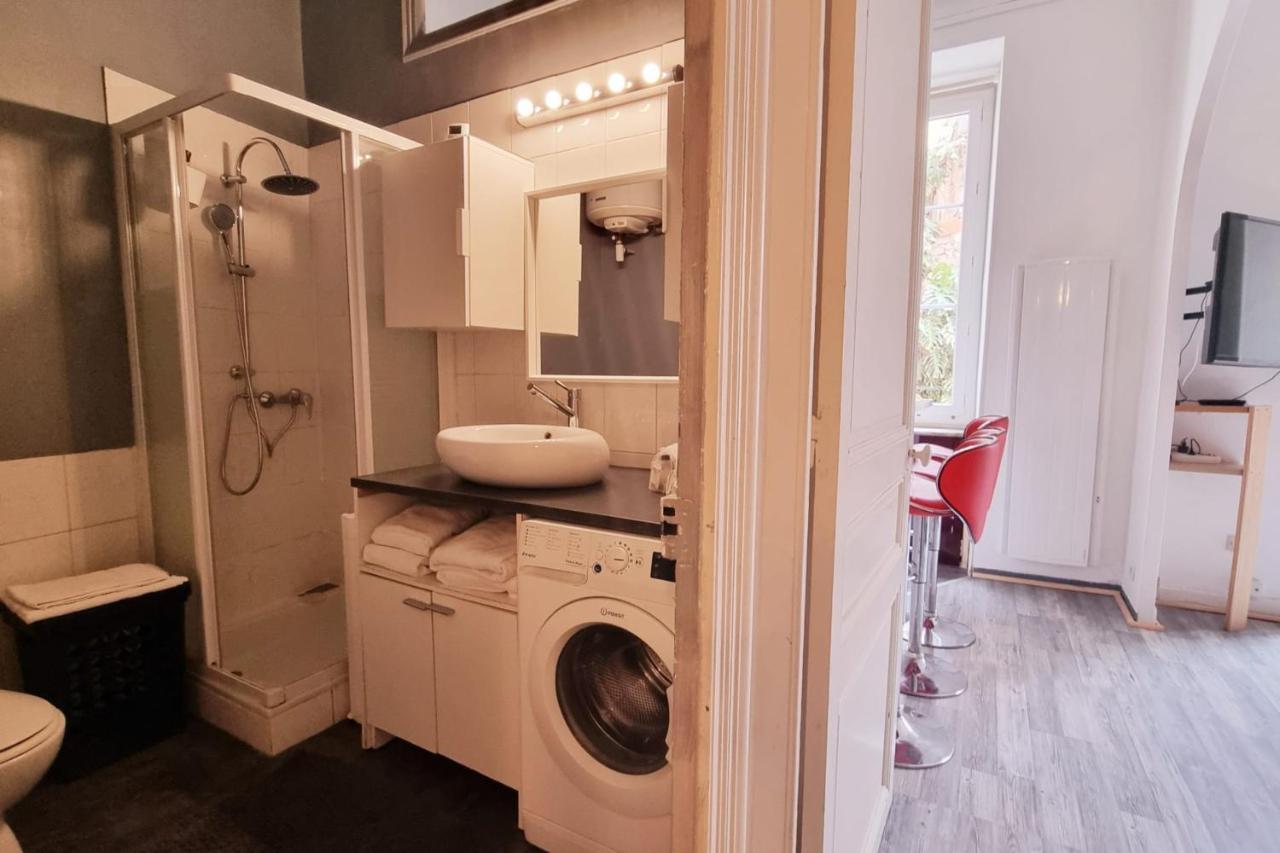 Apartment Charming 40 M Center Nizza